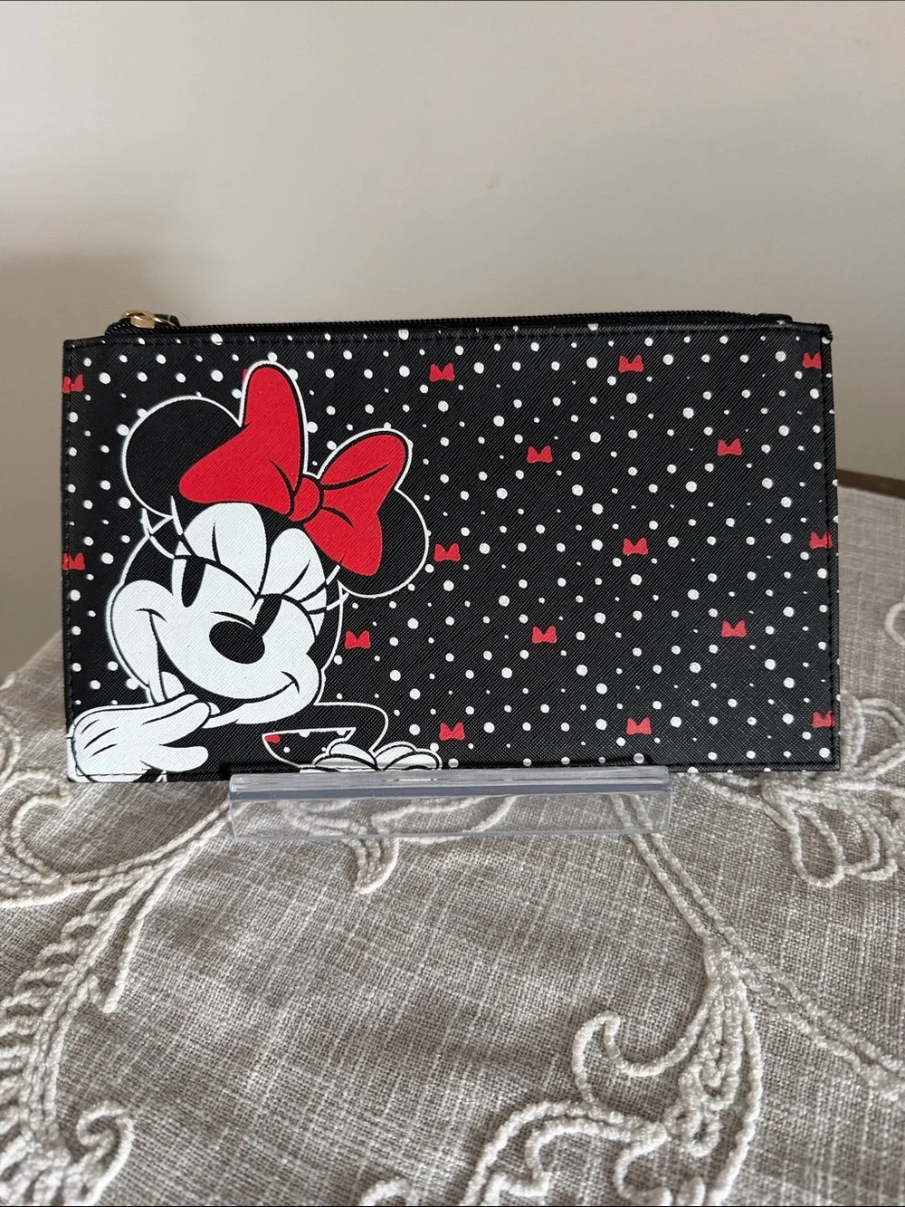 Disney Minnie Mouse Black/White/Red Wristlet Clutch